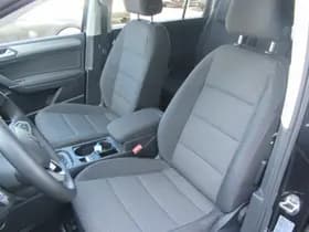 Volkswagen Touran thumbnail 16