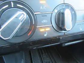 Volkswagen T-cross thumbnail 24