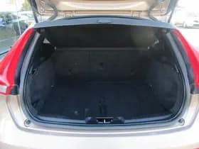 Volvo V40 thumbnail 33