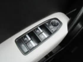 Renault Captur thumbnail 66