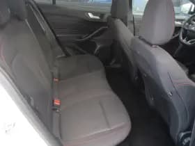 Ford Focus thumbnail 35