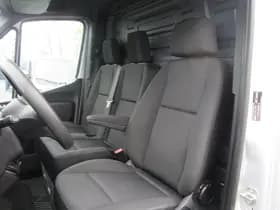 Mercedes-Benz Sprinter thumbnail 15