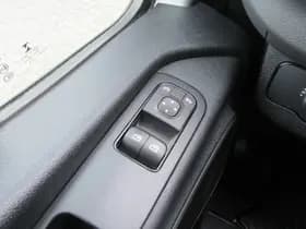 Mercedes-Benz Sprinter thumbnail 25