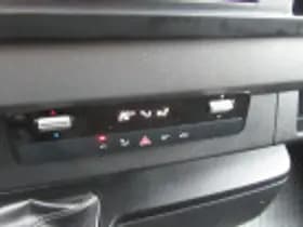 Mercedes-Benz Sprinter thumbnail 46