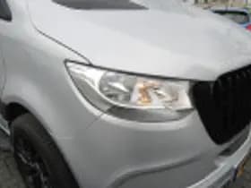 Mercedes-Benz Sprinter thumbnail 54