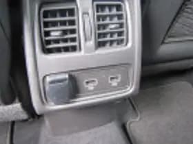 Renault Captur thumbnail 64