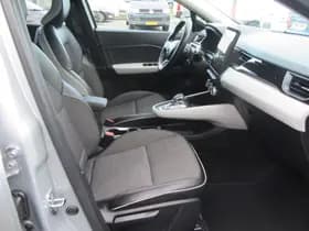 Renault Captur thumbnail 24