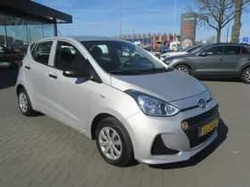 Hyundai i10 thumbnail 2