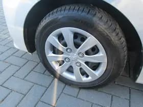 Hyundai i10 thumbnail 24