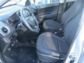 Hyundai i10 thumbnail 40