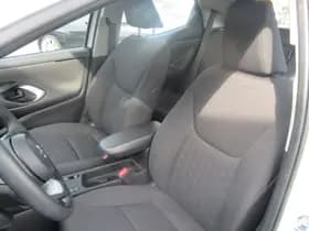 Mazda 2 thumbnail 16