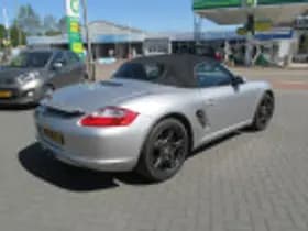 Porsche Boxster thumbnail 38