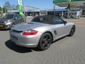 Porsche Boxster thumbnail 5