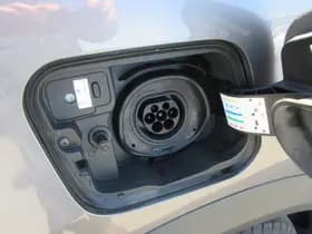 Renault Captur thumbnail 38