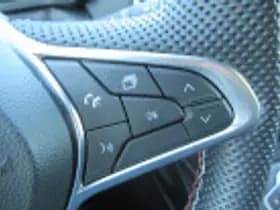 Renault Captur thumbnail 63