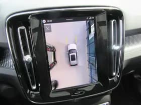 Volvo EX40 thumbnail 15