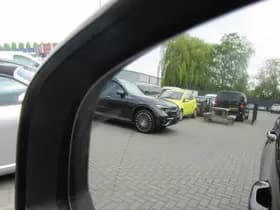 Volvo EX40 thumbnail 23