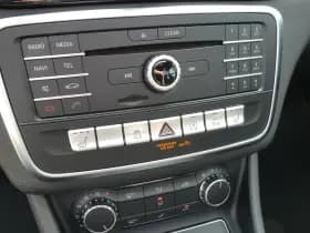 Mercedes-Benz GLA-klasse 45 AMG 4Matic 381PK Premium thumbnail 30