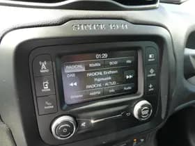 Jeep Renegade 1.4 MultiAir 140PK Limited thumbnail 27