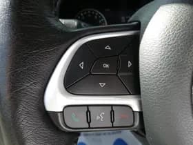 Jeep Renegade 1.4 MultiAir 140PK Limited thumbnail 30