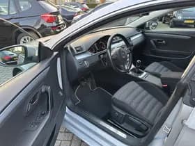 Volkswagen CC 1.4 TSI 160PK Bluemotion Sport thumbnail 9