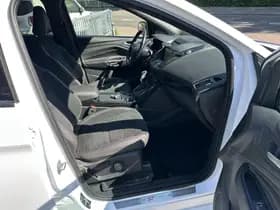 Ford Kuga 1.5 EcoBoost 182PK AWD Automaat ST-Line thumbnail 11