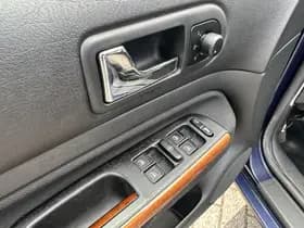 Volkswagen Golf 2.8 V6 4Motion 5drs thumbnail 19