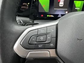 Volkswagen Golf 1.5 eTSI 150PK DSG Style thumbnail 27