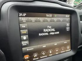 Jeep Renegade 1.4 MultiAir 170PK Automaat Limited AWD thumbnail 26