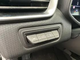 Renault Clio 1.6 E-Tech Hybrid 140 Business Zen thumbnail 24