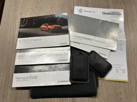 Renault Clio 1.6 E-Tech Hybrid 140 Business Zen thumbnail 31