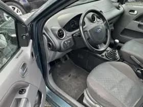 Ford Fiesta 1.4 16V First Edition 5drs thumbnail 12