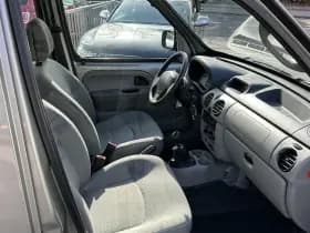 Renault Kangoo 1.6 16V Privilège thumbnail 9