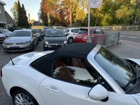 Fiat 124 Spider thumbnail 31