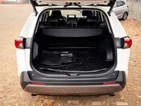 Toyota RAV4 2.5 Hybrid Executive Automaat AWD | Blind Spot Detection | Apple Carplay/ Android Auto | Stoelgeheugen | Camera | Climate | Crui thumbnail 17