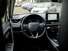 Toyota RAV4 2.5 Hybrid Executive Automaat AWD | Blind Spot Detection | Apple Carplay/ Android Auto | Stoelgeheugen | Camera | Climate | Crui thumbnail 6