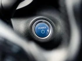 Toyota Yaris 1.5 Hybrid Style Bi-Tone | Climate control | Automaat | Adaptive cruise control | Achteruitrijcamera | 10 jaar garantie thumbnail 16