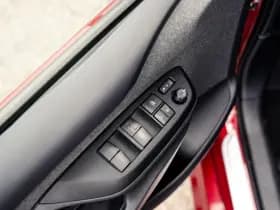 Toyota Yaris 1.5 Hybrid Style Bi-Tone | Climate control | Automaat | Adaptive cruise control | Achteruitrijcamera | 10 jaar garantie thumbnail 19