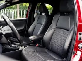 Toyota Yaris 1.5 Hybrid Style Bi-Tone | Climate control | Automaat | Adaptive cruise control | Achteruitrijcamera | 10 jaar garantie thumbnail 3