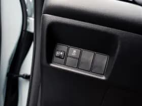 Honda Jazz 1.5 Full Hybrid Automaat Advance Crosstar | 8 jaar garantie | Nieuwe auto | NL auto | Adaptieve cruise | Climate control | Carpl thumbnail 32