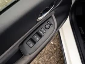 Honda Jazz 1.5 Full Hybrid Crosstar Automaat | Dealeronderhouden | Navigatie | PDC voor en achter | Camera | Carplay / Android Auto | Stoel thumbnail 22