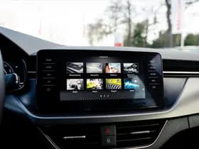 Škoda Kamiq 1.0 TSI Greentech Business Edition Automaat | All Season banden | Navigatie | Stoelverwarming | Elektrisch achterklep | Cruise c thumbnail 29