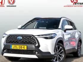 Toyota Corolla Cross 2.0 Full Hybrid Dynamic Automaat | Panoramadak | All Season banden | Adaptieve cruisecontrol | Stuurverwarming | Stoelverwarming