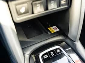 Toyota Corolla Cross 2.0 Full Hybrid Dynamic Automaat | Panoramadak | All Season banden | Adaptieve cruisecontrol | Stuurverwarming | Stoelverwarming thumbnail 20