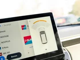 Toyota Corolla Cross 2.0 Full Hybrid Dynamic Automaat | Panoramadak | All Season banden | Adaptieve cruisecontrol | Stuurverwarming | Stoelverwarming thumbnail 28