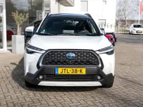 Toyota Corolla Cross 2.0 Full Hybrid Dynamic Automaat | Panoramadak | All Season banden | Adaptieve cruisecontrol | Stuurverwarming | Stoelverwarming thumbnail 10