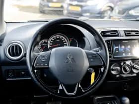 Mitsubishi Space Star 1.2 Instyle Automaat | Airco | Stoeverwarming | Cruise Control | Achteruitrijcamera | Regen / Lichtsensor | BTW auto thumbnail 6