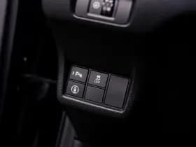 Honda Civic 2.0 Full Hybrid Advance Automaat | Panodak | NL auto | Nieuwe auto | Lederen bekleding | Bose Soundsystem | Adaptieve cruisecont thumbnail 41