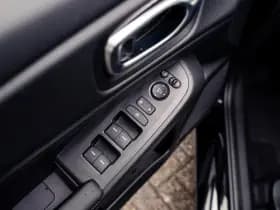 Honda HR-V 1.5 Advance | Full Hybrid | 8 jaar garantie | 2000 euro voorraadkorting | Apple Carplay / Android auto | PDC voor en achter | St thumbnail 24