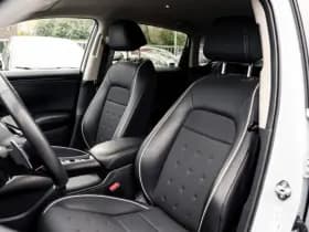 Honda Zr-V 2.0 Full Hybrid Sport automaat | NL Auto | Volledig Dealeronderhouden | Carplay | Adaptieve Cruisecontrol | Navigatie | PDC voor thumbnail 3